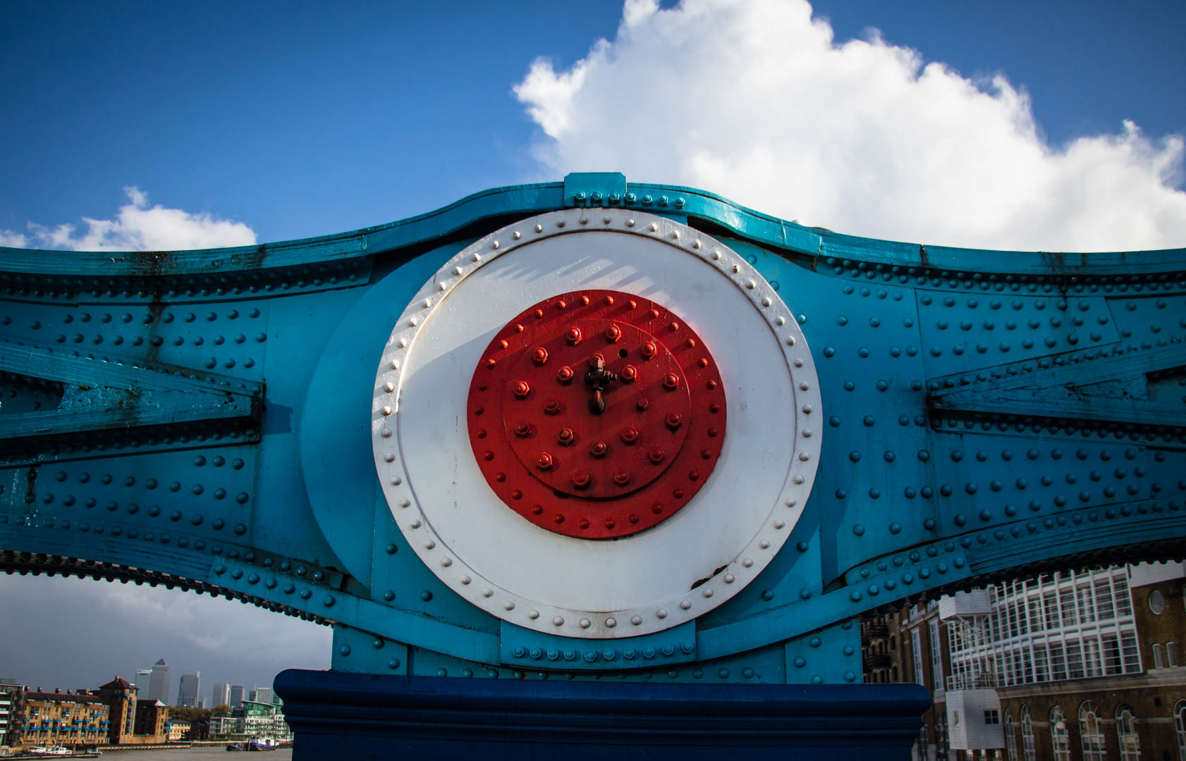 Crossing the Tower Bridge - Image 4