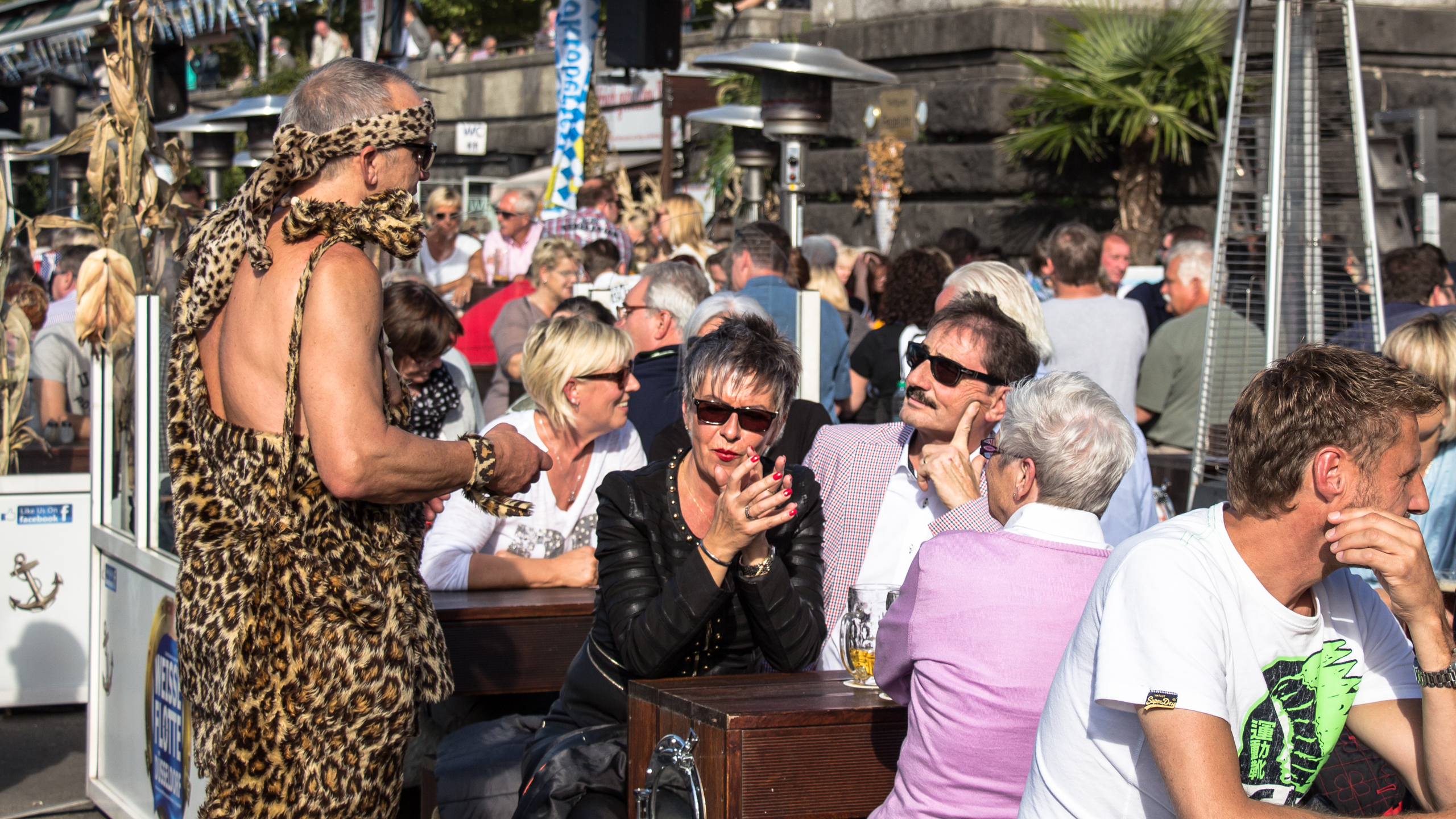 People and Things - Image 7