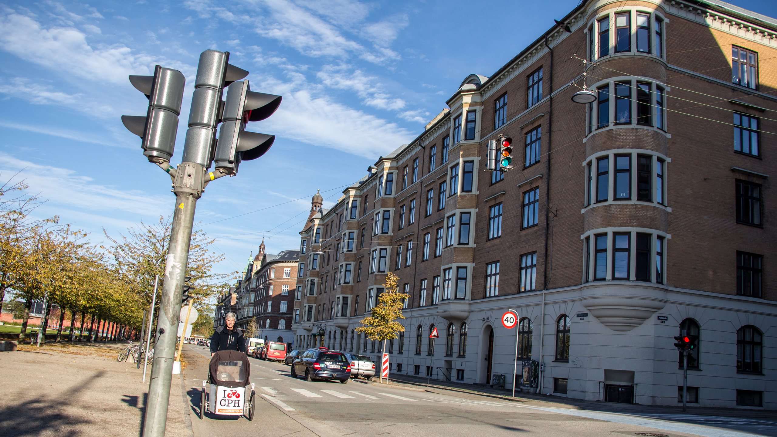 People and Things - Image 15