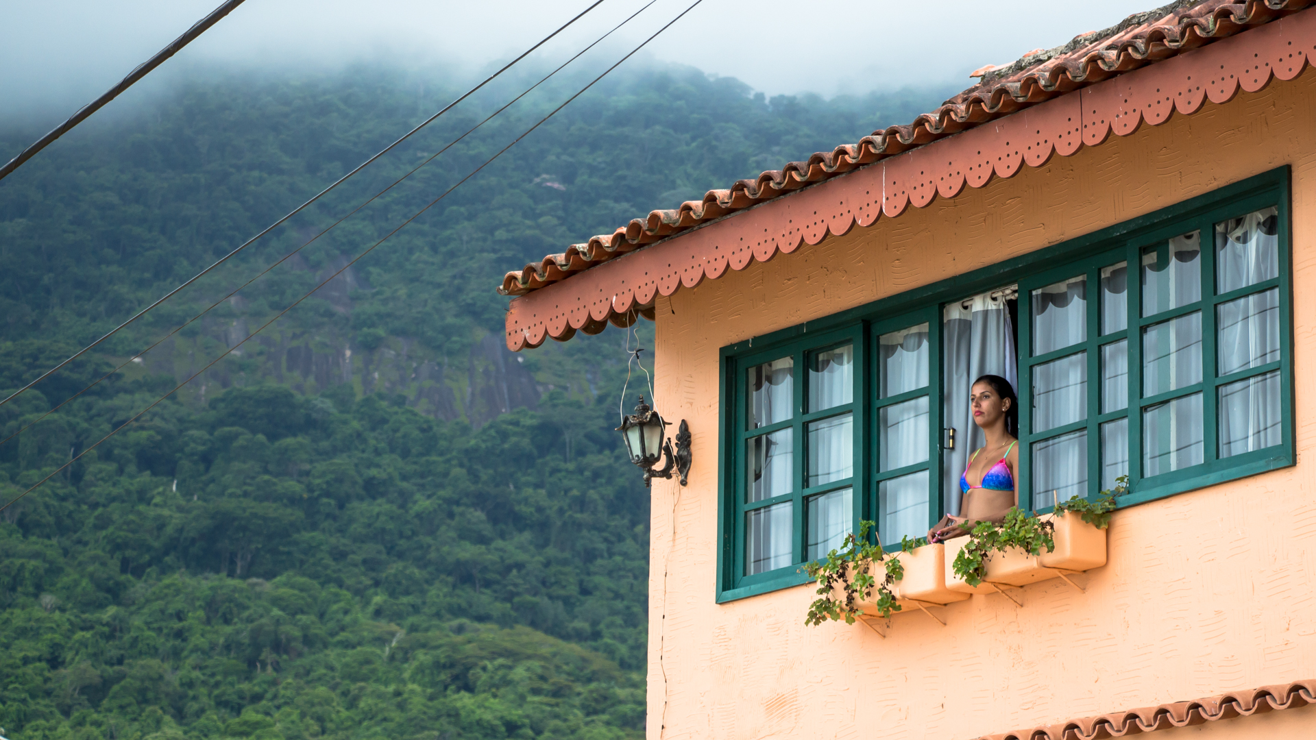 Sand & Mountains - Image 2