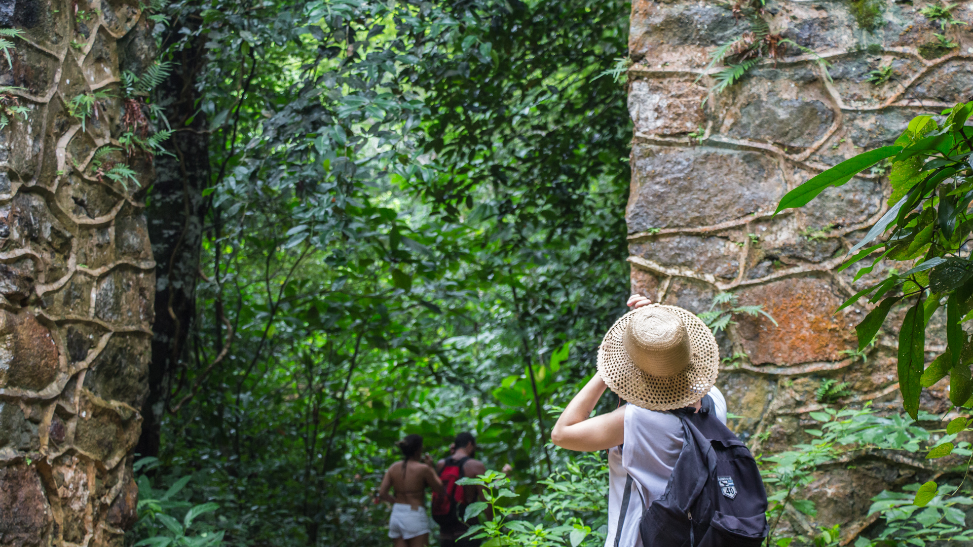 Sand & Mountains - Image 6