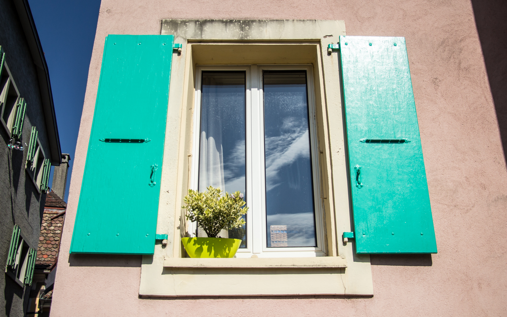 Windows, doors and pentacorns. - Image 4